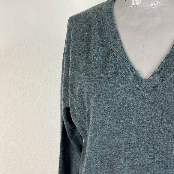 Zadig and Voltaire Brumy Cashmere Perforated Logo V Neck Sweater - Picture 5 of 12